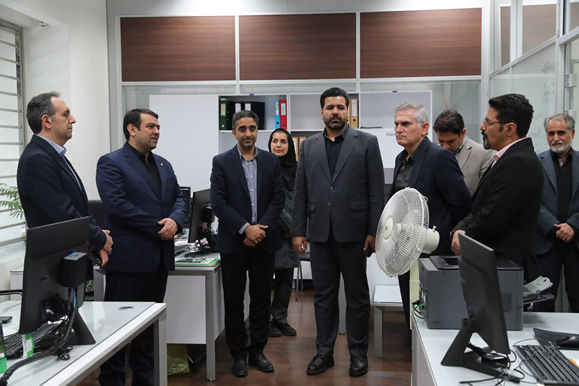 تاکید مدیرعامل بانک ملی ایران بر ضرورت توجه به نیاز مشتریان و استمرار خدمات