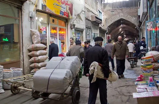 کاهش مشارکت اقتصادی ایرانی‌ها