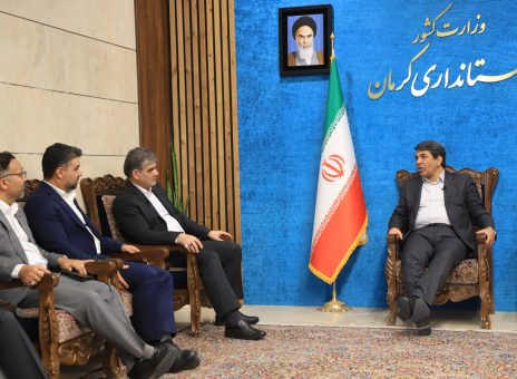حمایت بانک قرض‌الحسنه مهر ایران از صنایع خرد، گره‌گشای مشکلات استان است