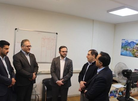 بازدید میدانی مدیرعامل بانک کشاورزی از مدیریت منطقه ۲ تهران/حمایت ویژه از بخش های تولیدی در شرایط کنونی