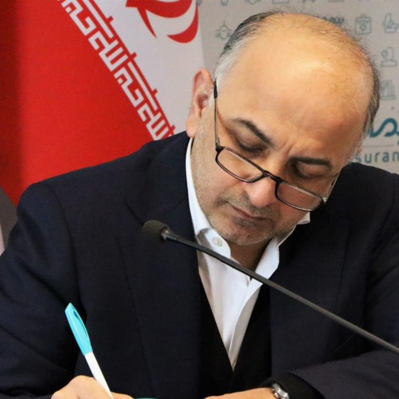 ملت و نیروهای مسلح مقتدر کشور در نبرد حق علیه باطل، ولایت پذیری، ایستادگی، صلابت و پیروزی را به نمایش گذاشت