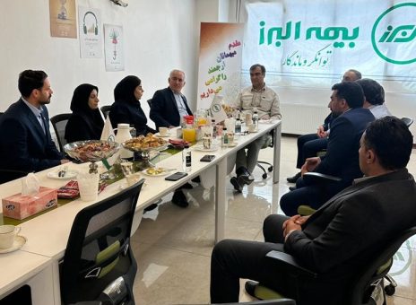 از تداوم سفرهای استانی مدیرعامل تا حمایت تمام قد بیمه البرز از بیمه گذاران در ۱۲ روز دفاع ملی مردم ایران