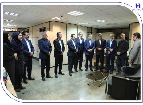 بازدید روزانه مدیرعامل، اعضای هیئت مدیره و مدیران ارشد بانک صادرات ایران از شعب و ستاد بانک و مجموعه‌های تولیدی فعال
