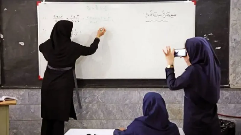 کاهش تقاضا برای آموزش دولتی با وجود افزایش فقر