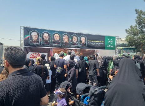 پیوند خدمت و معنویت