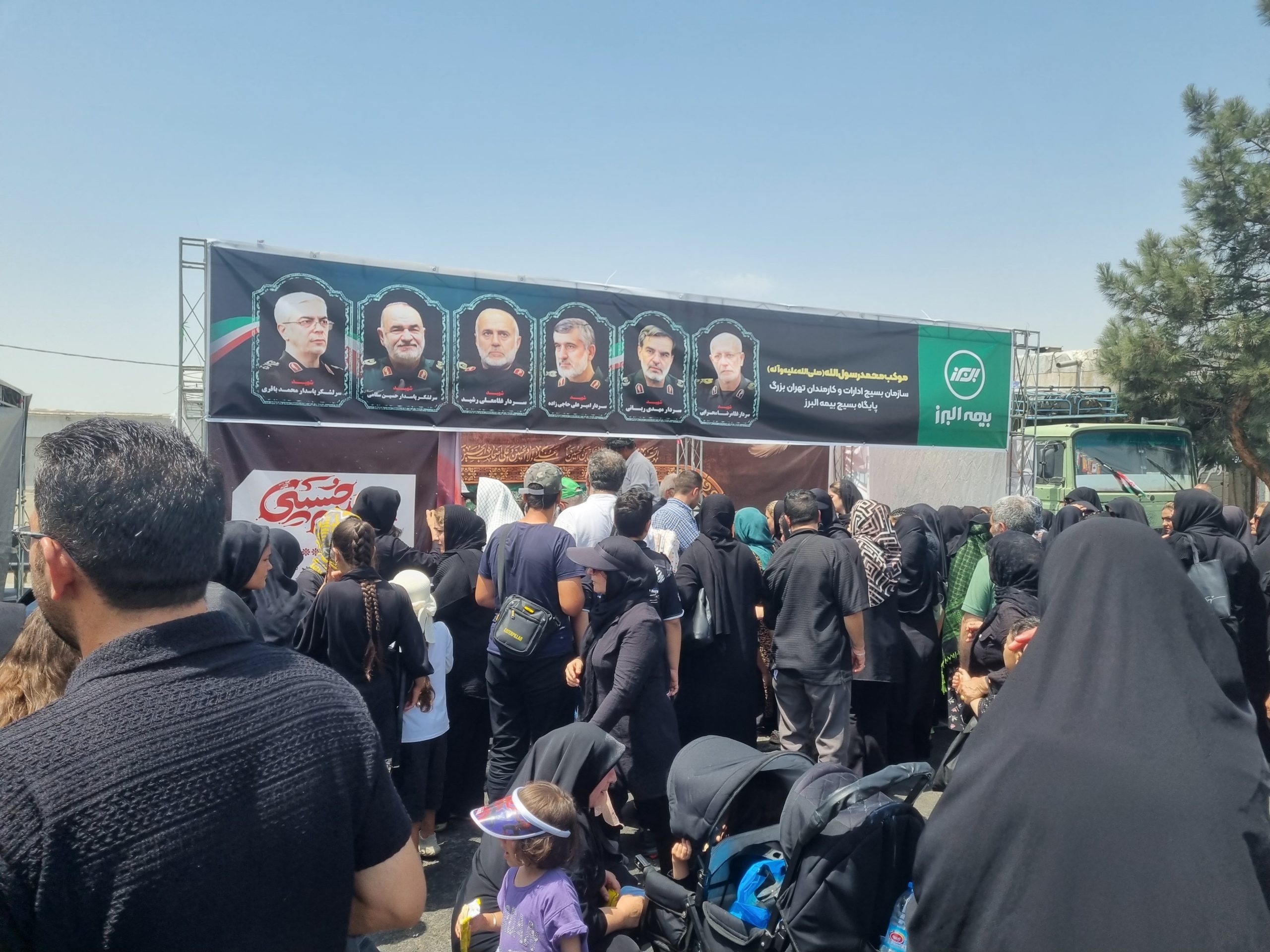 پیوند خدمت و معنویت