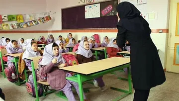 خروج آموزش دولتی از مدار اعتماد