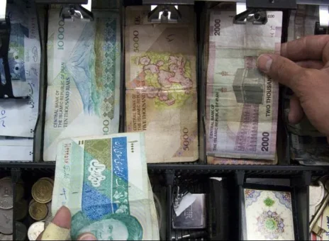 ریال در نوبت جراحی زیبایی