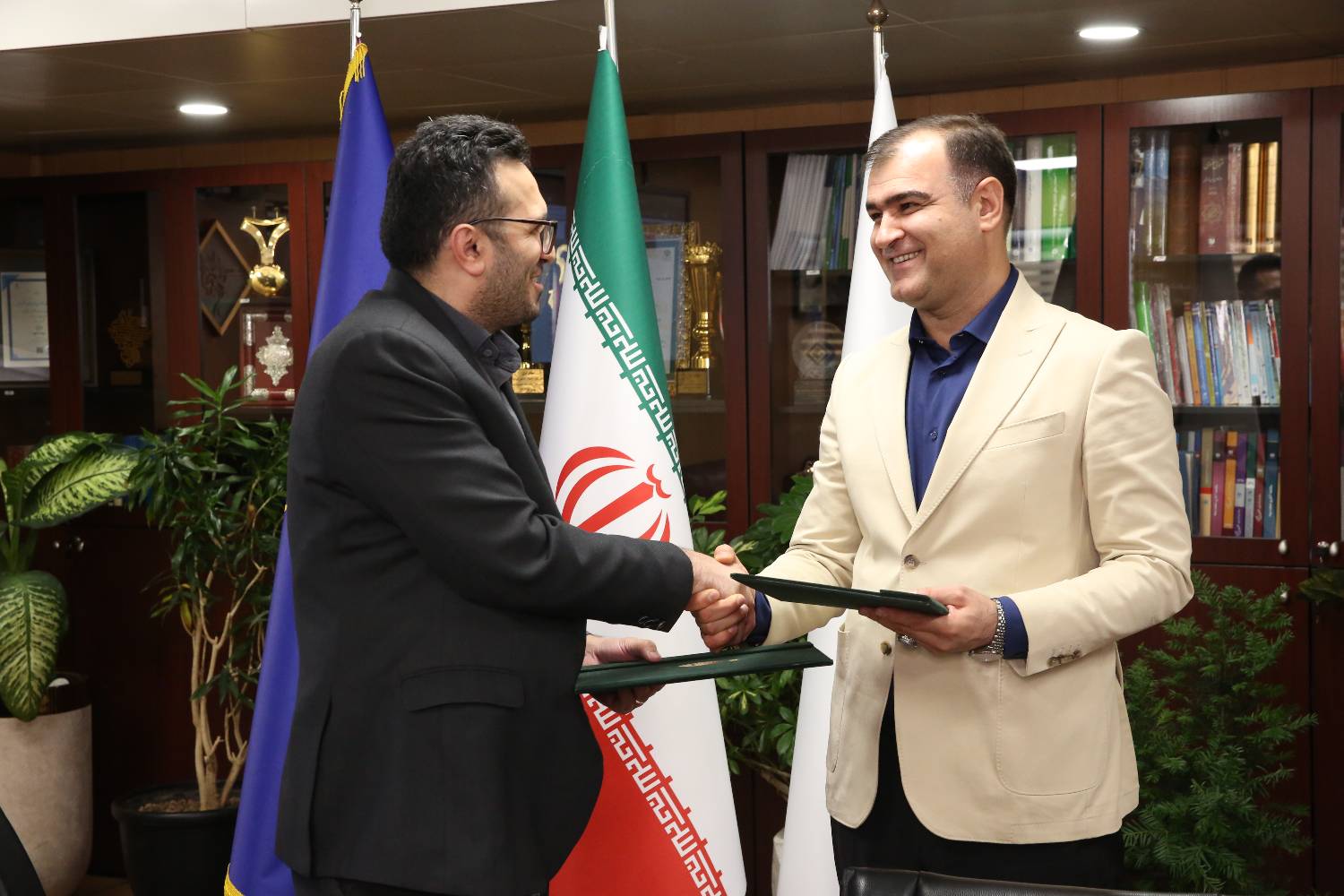 بیمه البرز