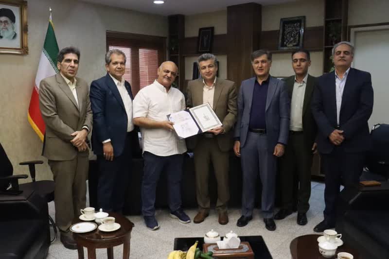 تقویت پیوند با مشتریان کلیدی یزد در چارچوب «طرح کرامت» بیمه ایران