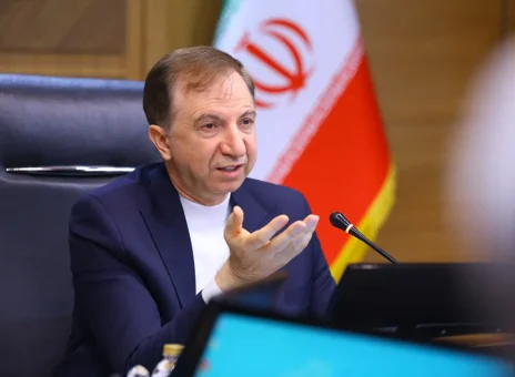 چه کسی بر هیئت‌ مدیره بانک دی نظارت می‌کند؟