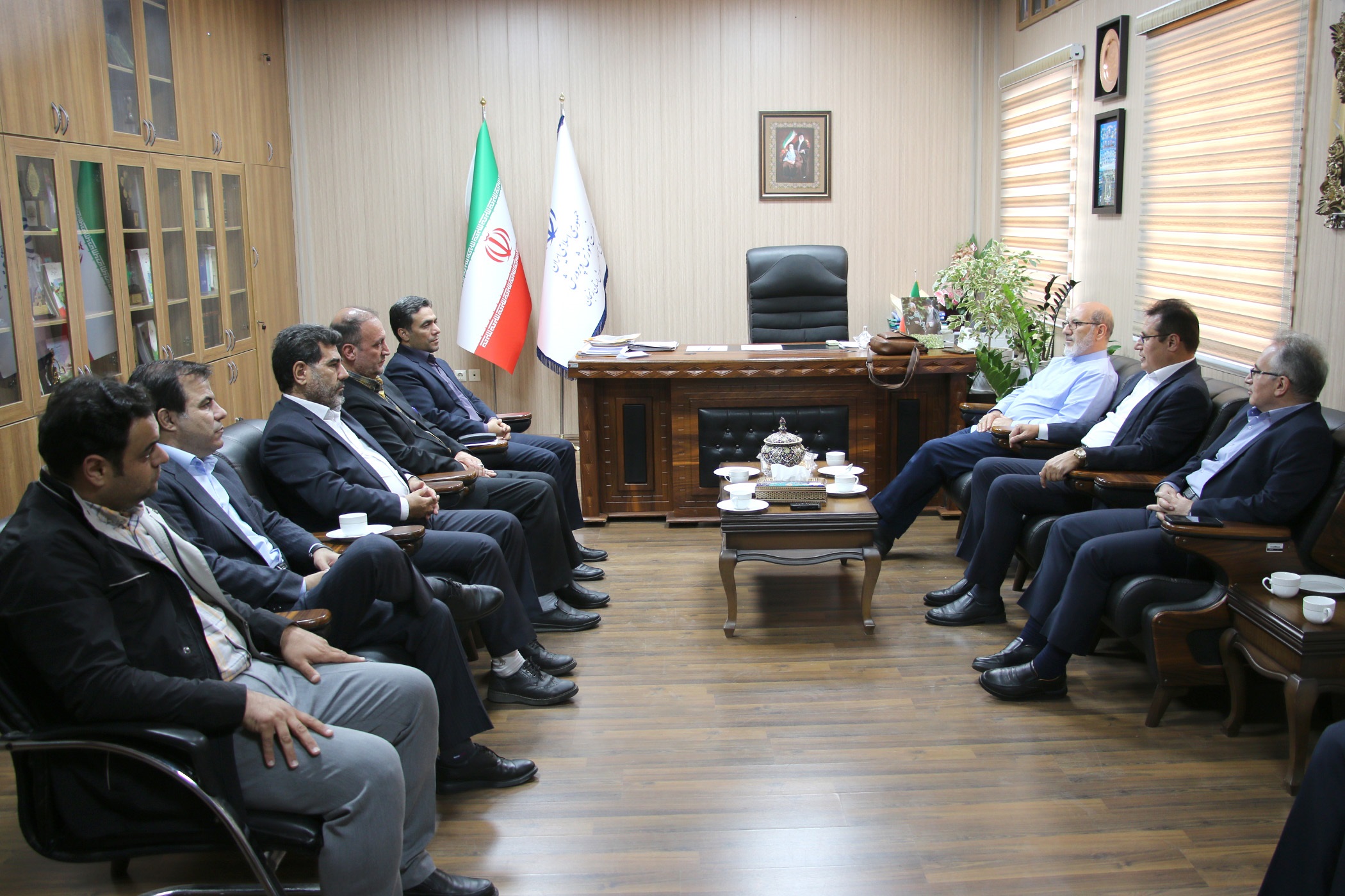 بیمه دانا