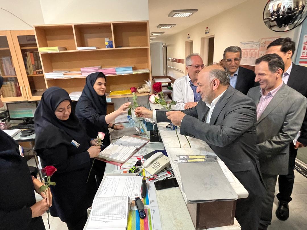 نام گذاری روز میلاد حضرت زینب (س) به عنوان روز پرستار ، مایه مباهات و افتخار برای پرستاران است