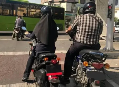 موتورسواری بانوان