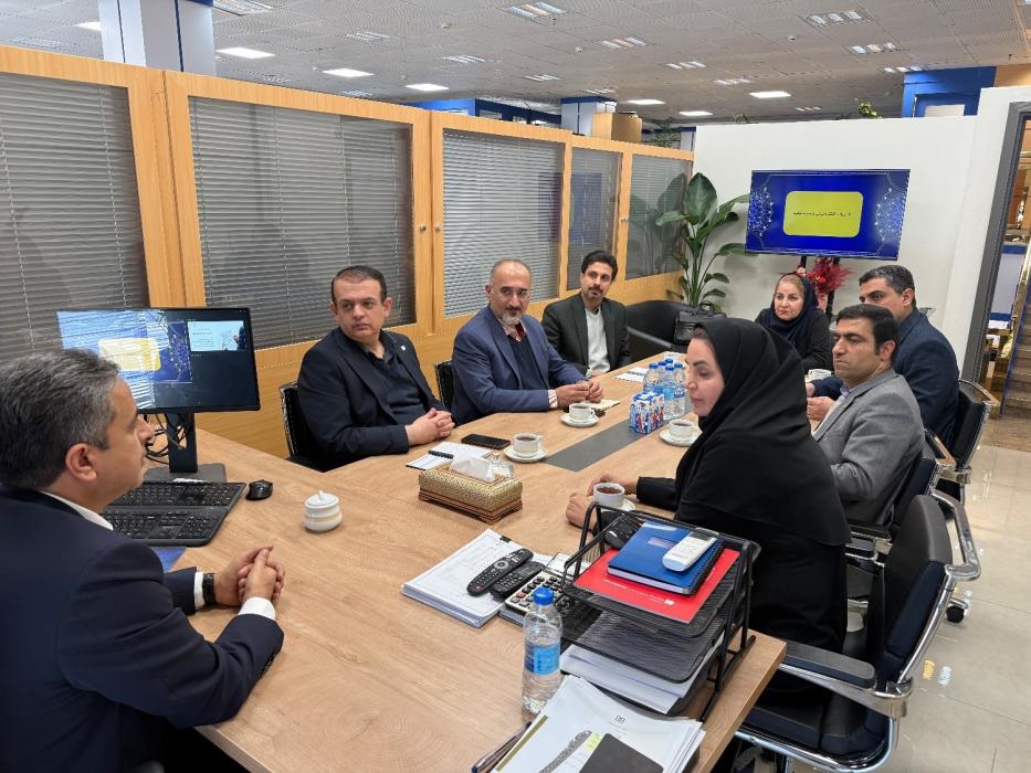 بانک صنعت و معدن