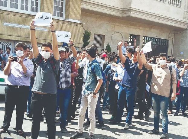 بازداشت دانش آموزان