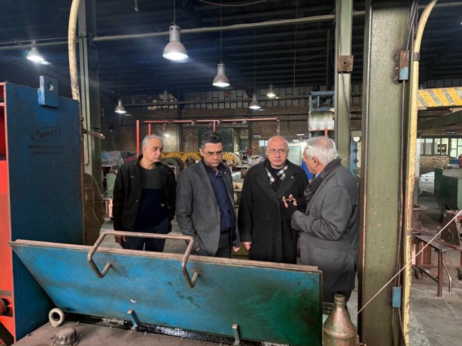 بانک صنعت و معدن