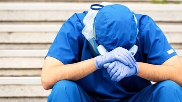۸۱ درصد رزیدنتهای ایرانی در فکر مهاجرت!