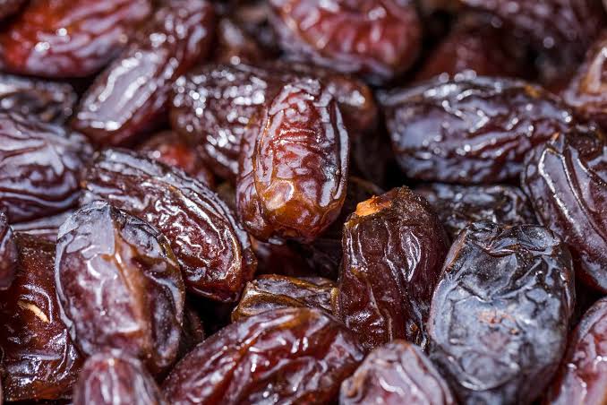 ضربه قطعی برق به تولید خرما