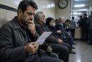 جیب خالی، درمان نیمهکاره / وقتی بیماران مجبورند بین سلامت و معیشت یکی را انتخاب کنند!