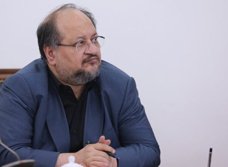 شریعتمداری